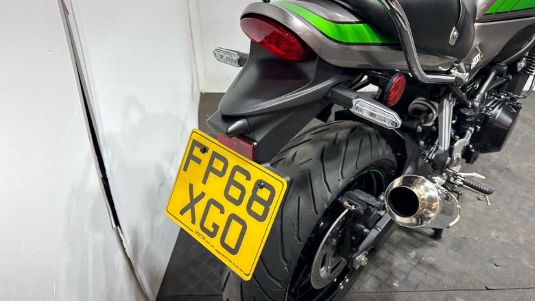 Kawasaki Z R900EKF (19MY)